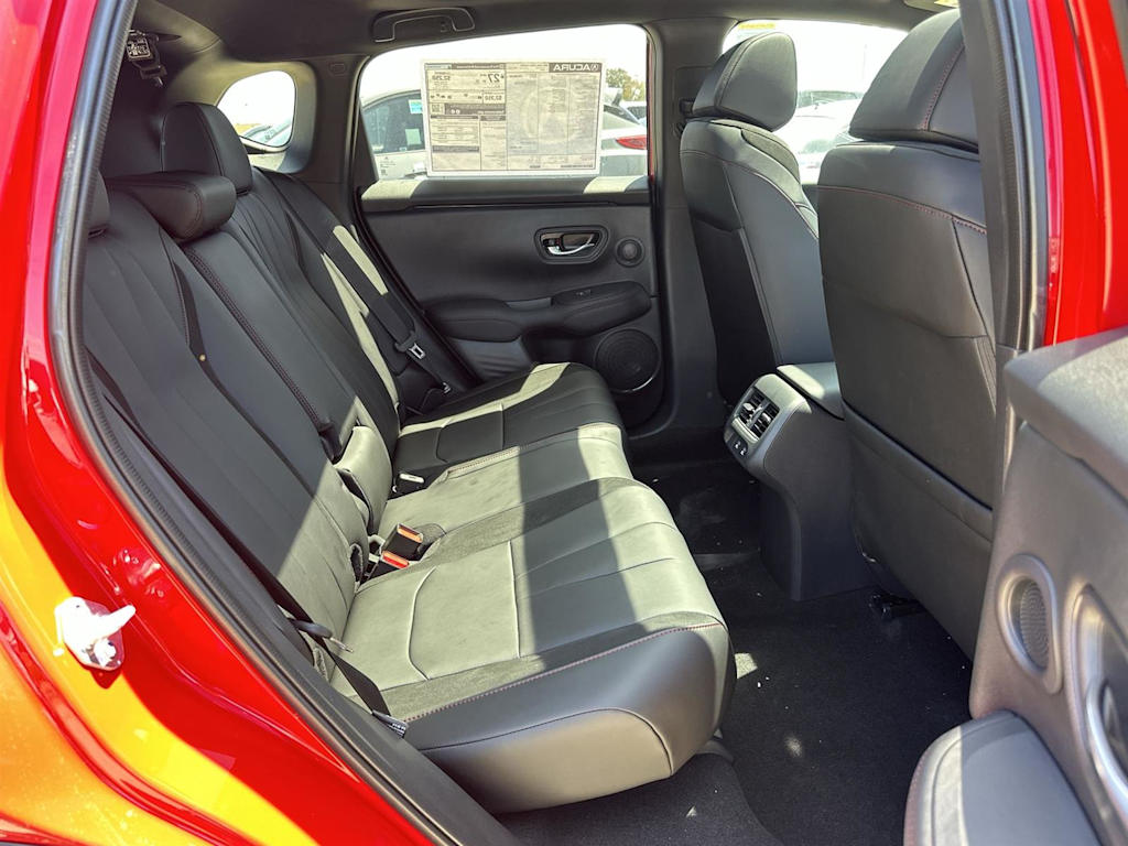 Thumbnail: 2025 Acura ADX - 12