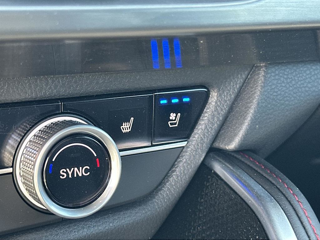 Thumbnail: 2025 Acura ADX - 23