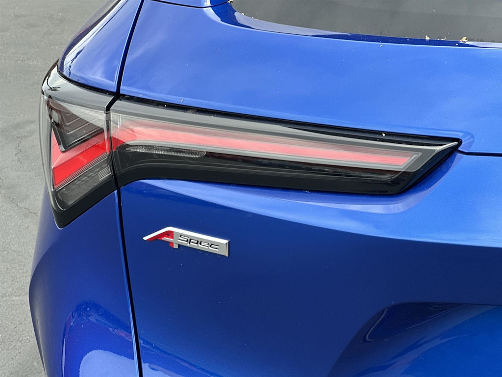 Thumbnail: 2025 Acura ADX - 7