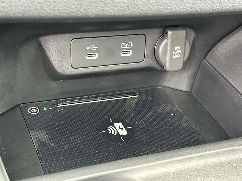 Thumbnail: 2025 Acura ADX - 26