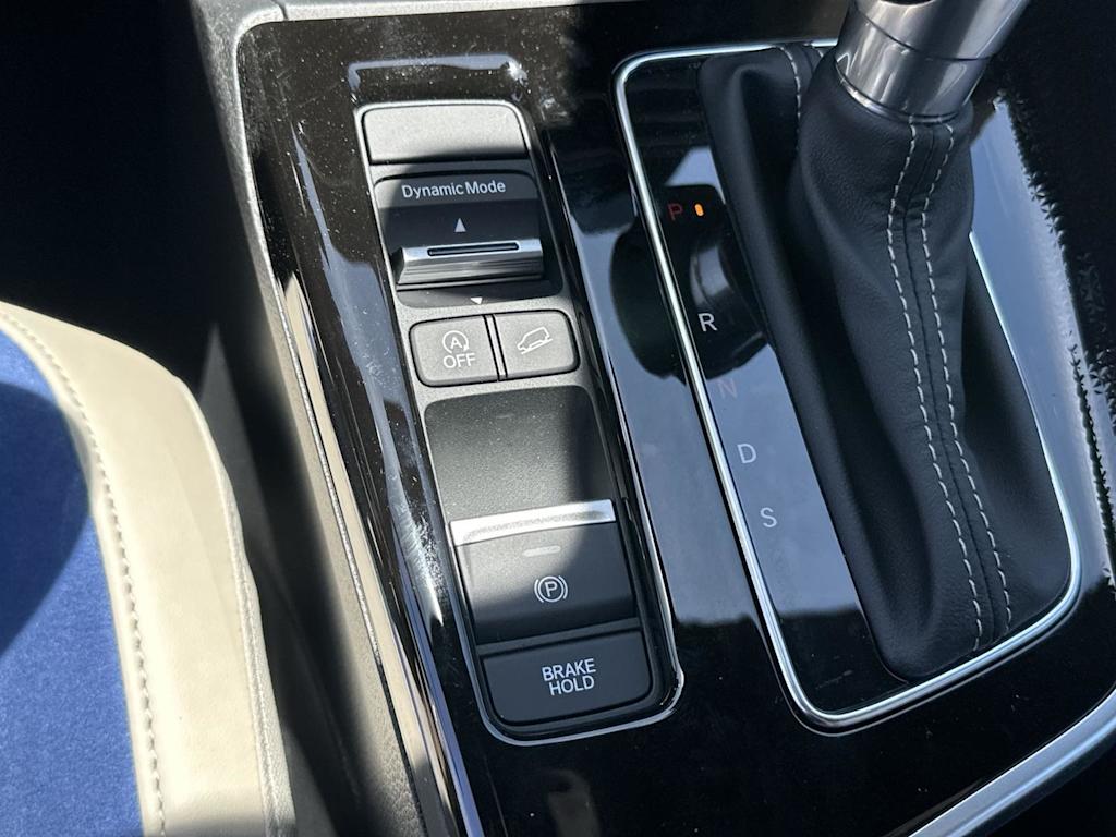 Thumbnail: 2025 Acura ADX - 26