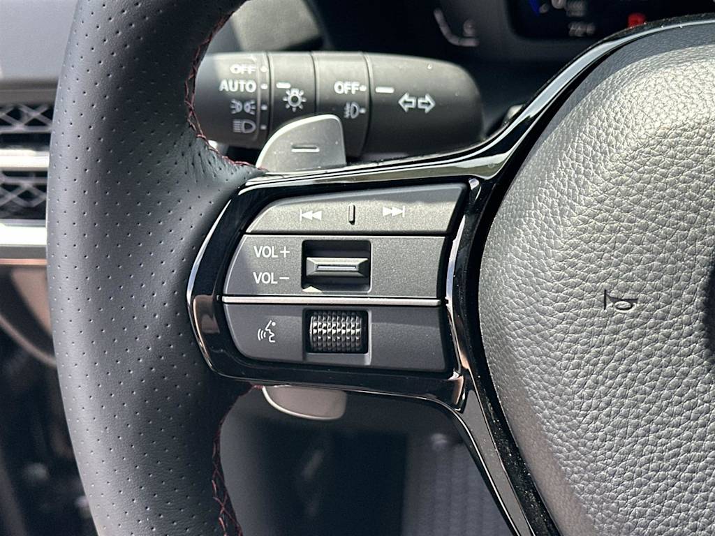 Thumbnail: 2025 Acura ADX - 23