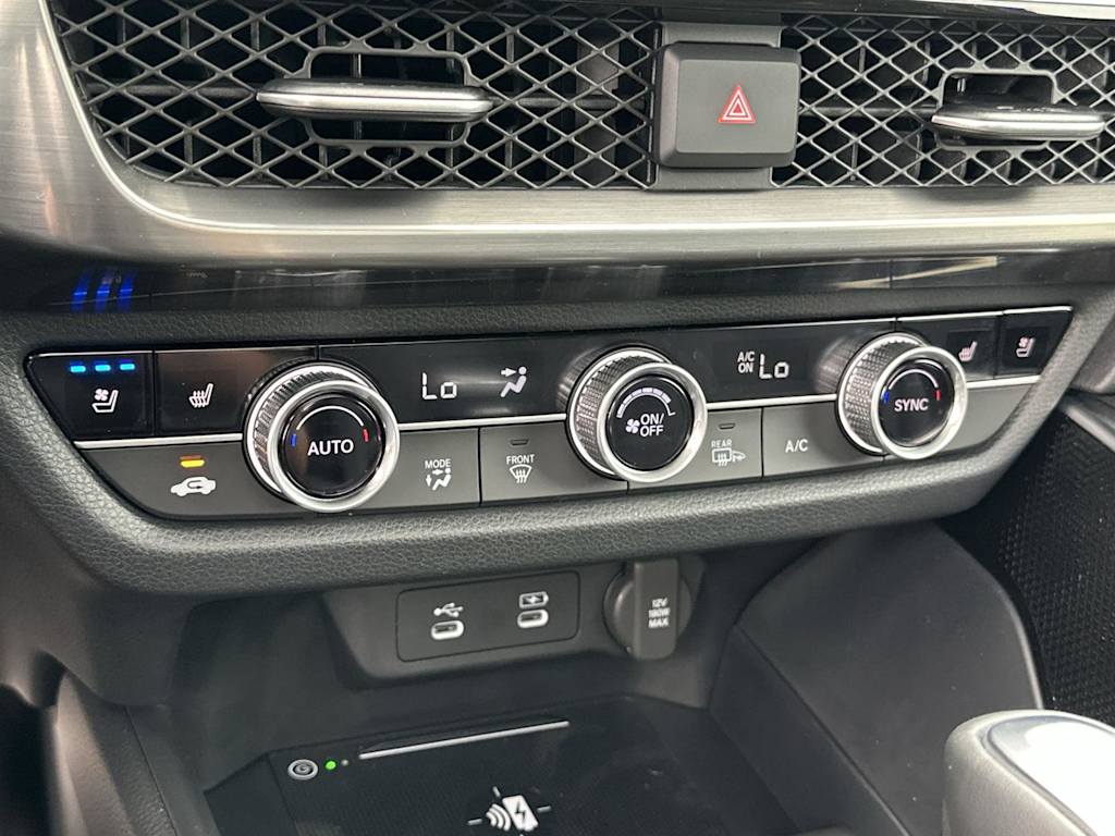 Thumbnail: 2025 Acura ADX - 27