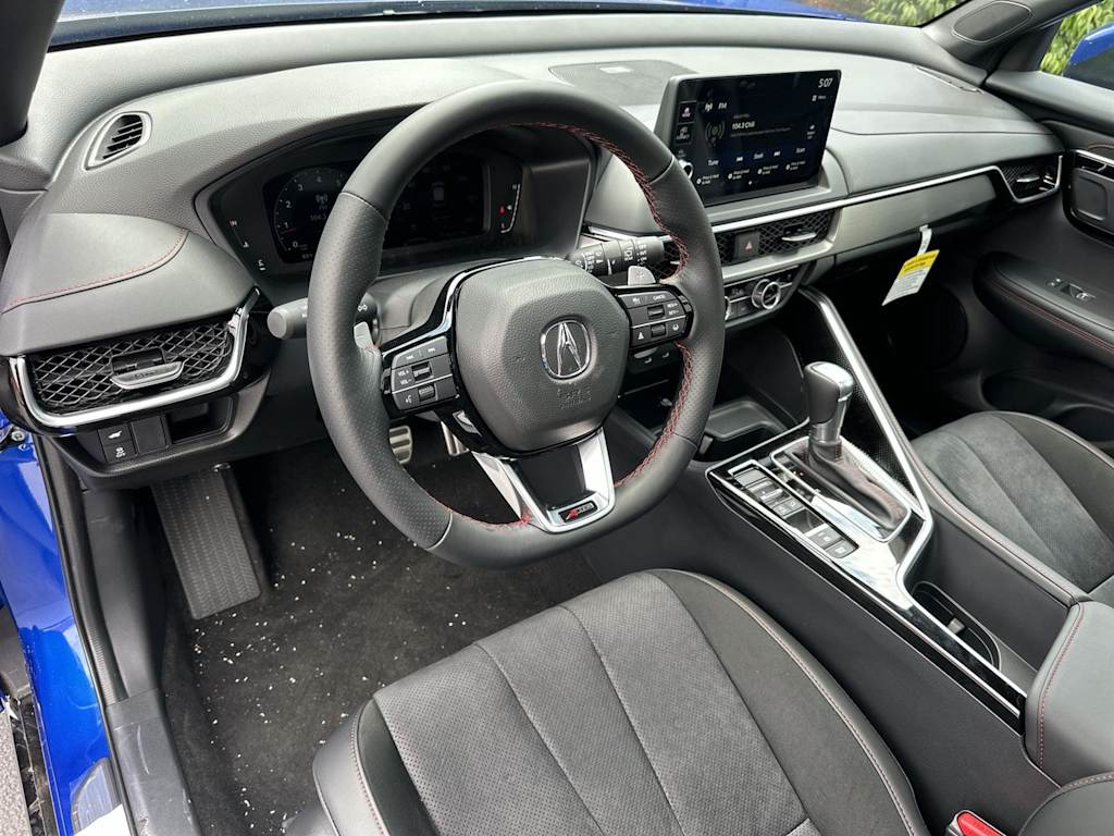 Thumbnail: 2025 Acura ADX - 2