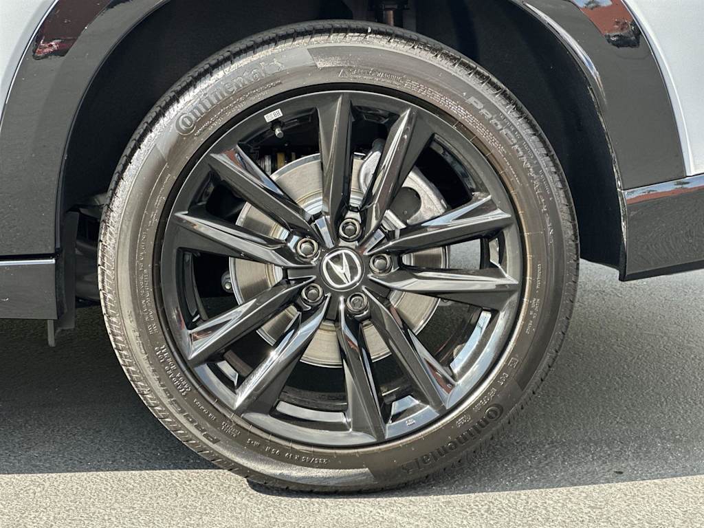 Thumbnail: 2025 Acura ADX - 7