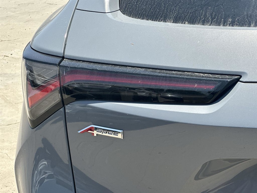 Thumbnail: 2025 Acura ADX - 8