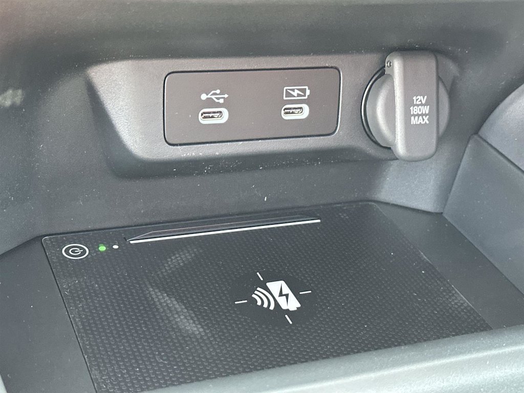 Thumbnail: 2025 Acura ADX - 25