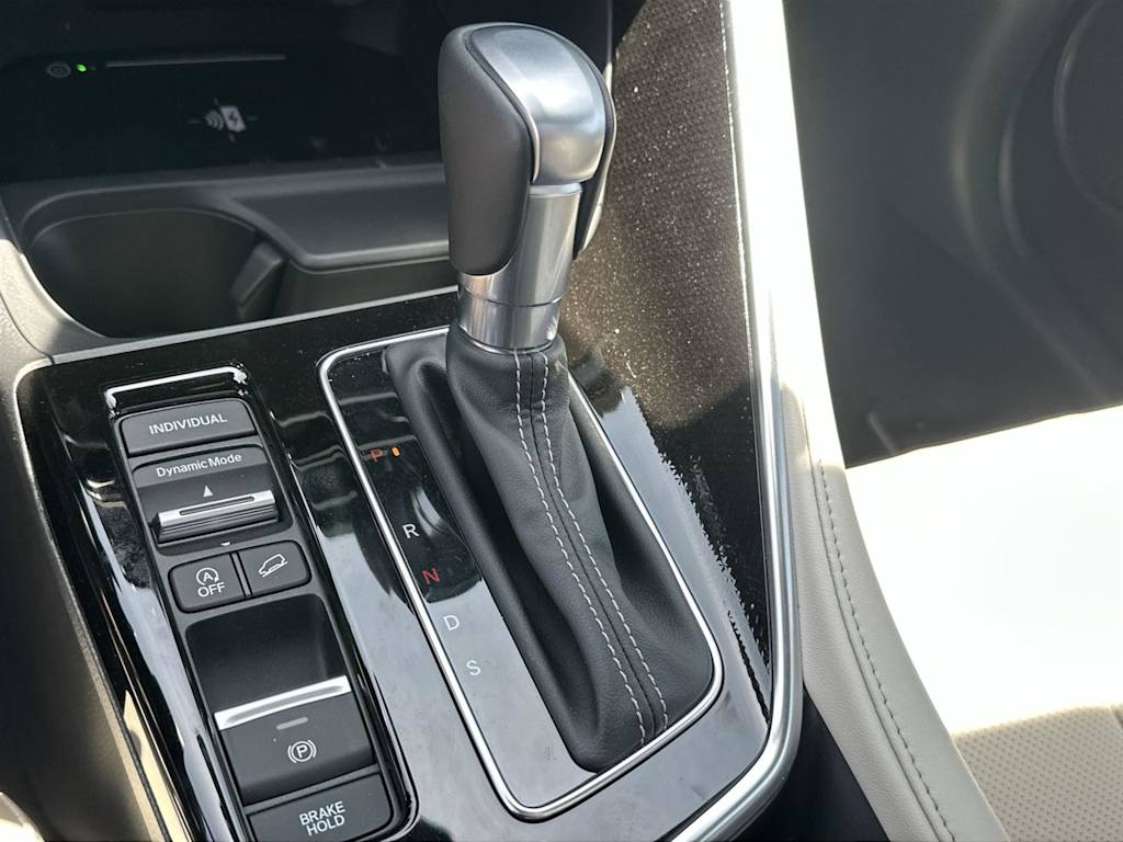 Thumbnail: 2025 Acura ADX - 17