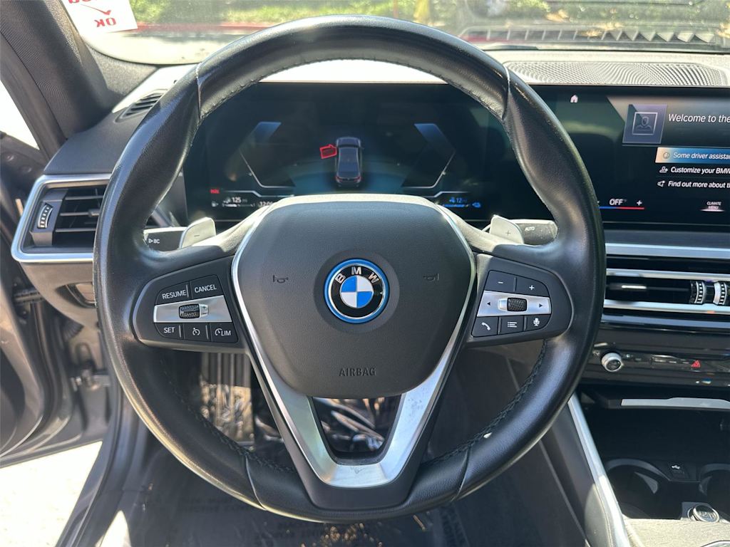 Thumbnail: 2024 BMW 3 Series - 14