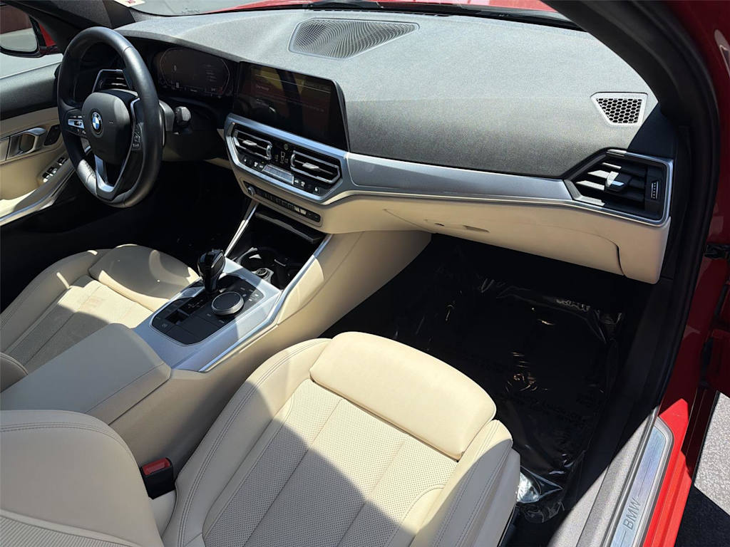 Thumbnail: 2022 BMW 3 Series - 14