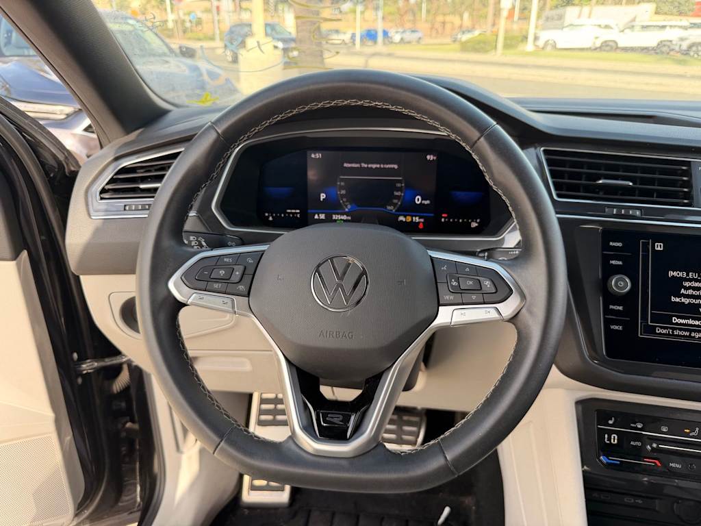 Thumbnail: 2023 Volkswagen Tiguan - 2