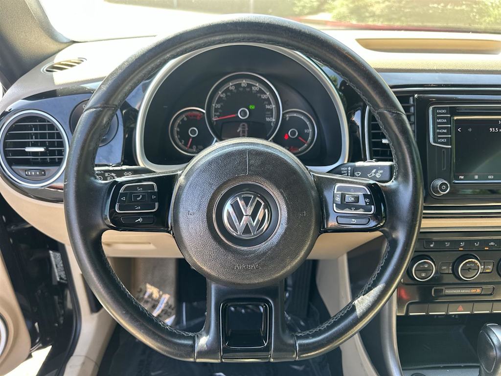 Thumbnail: 2019 Volkswagen Beetle - 15