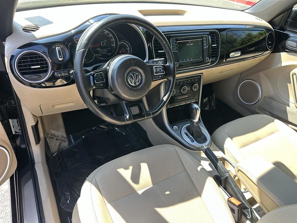 Thumbnail: 2019 Volkswagen Beetle - 2