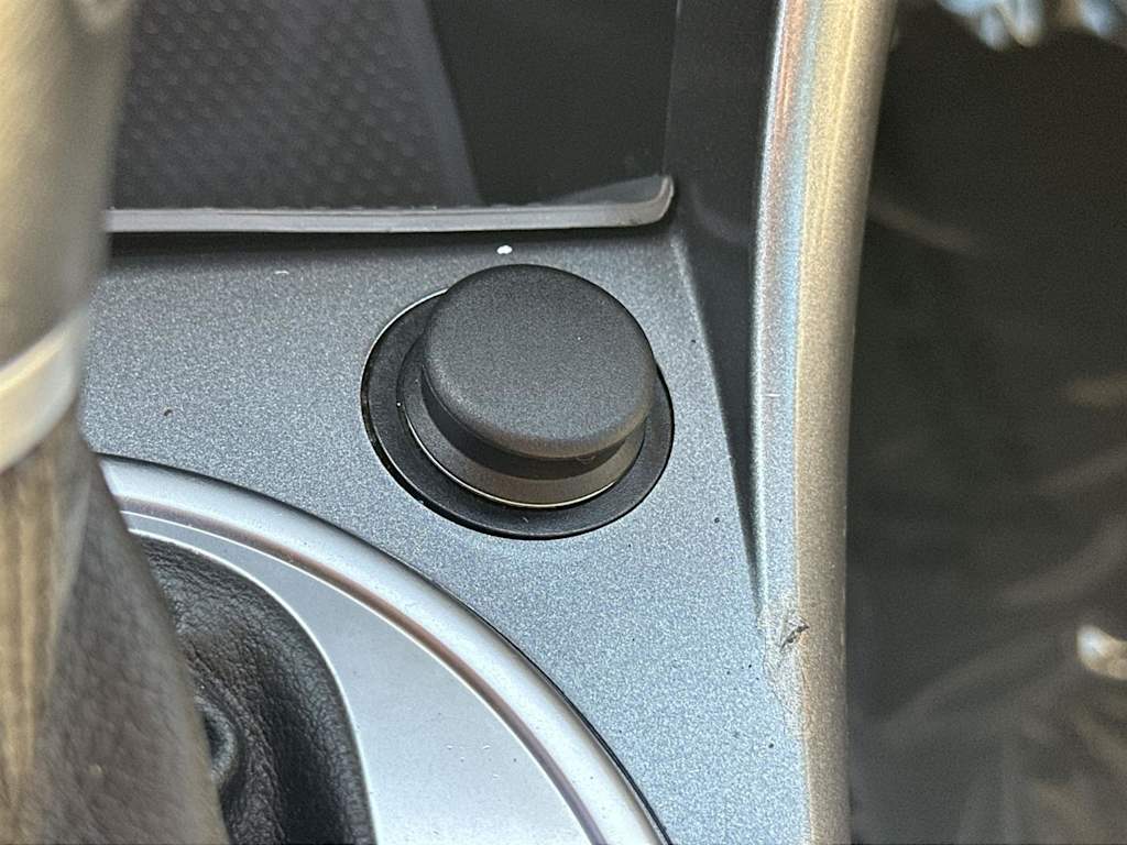 Thumbnail: 2019 Volkswagen Beetle - 28