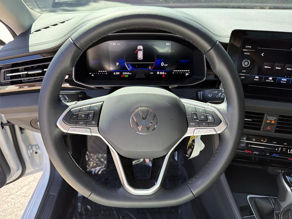 Thumbnail: 2025 Volkswagen Jetta - 15