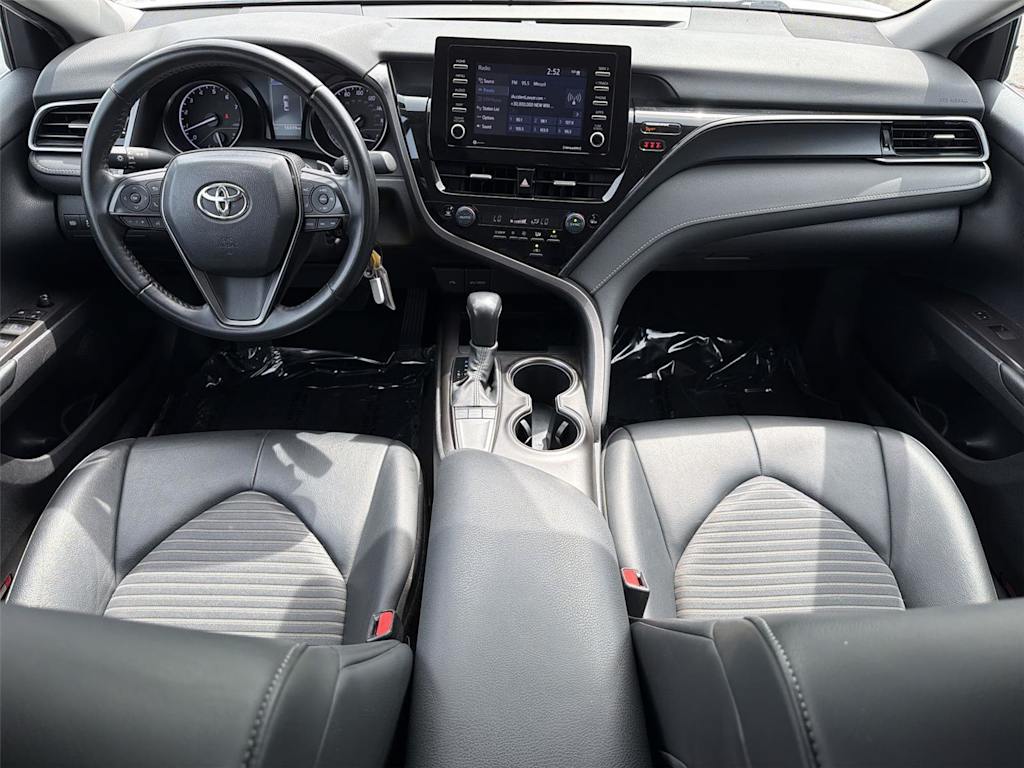 Thumbnail: 2024 Toyota Camry - 10