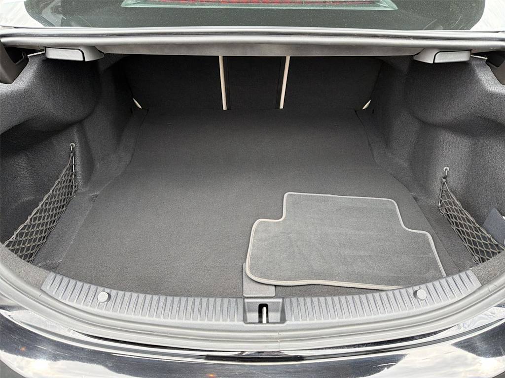 Thumbnail: 2015 Mercedes-Benz C-Class - 18
