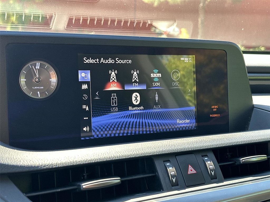 Thumbnail: 2020 Lexus ES - 15