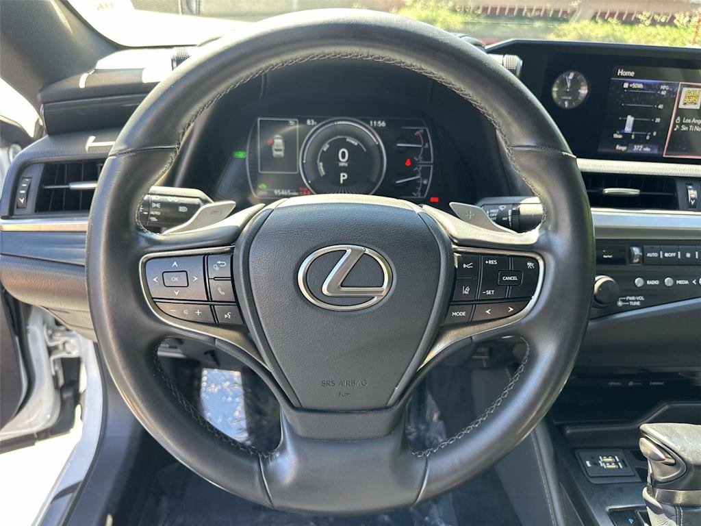Thumbnail: 2020 Lexus ES - 14
