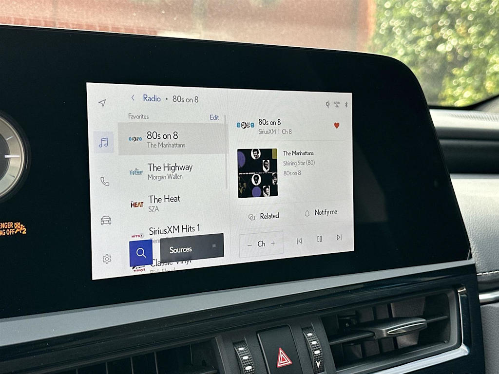 Thumbnail: 2024 Lexus ES - 16