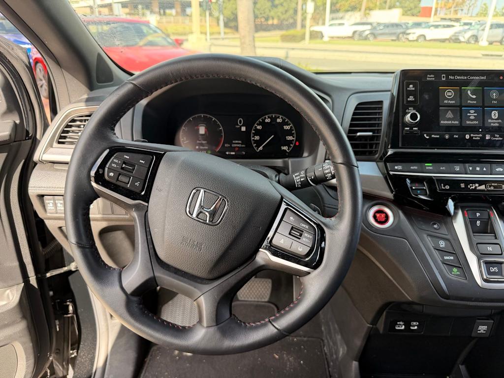 Thumbnail: 2025 Honda Odyssey - 2