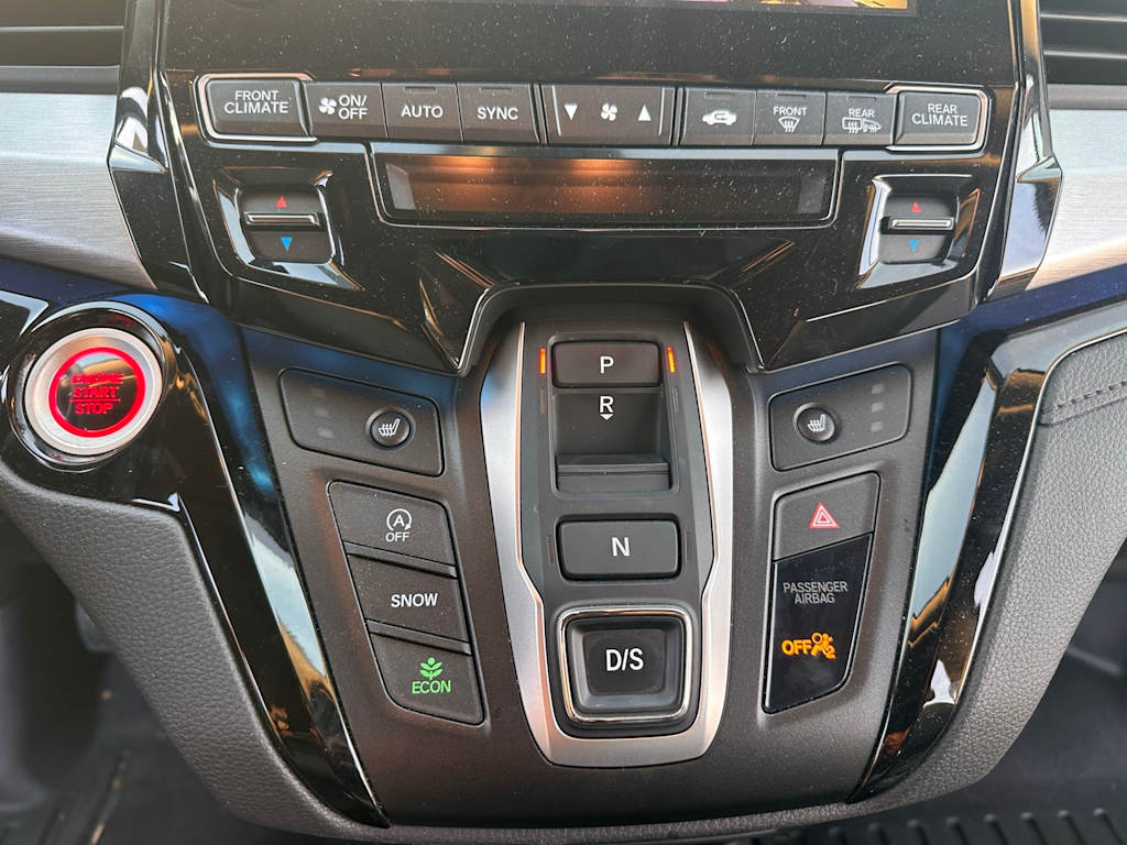 Thumbnail: 2023 Honda Odyssey - 22