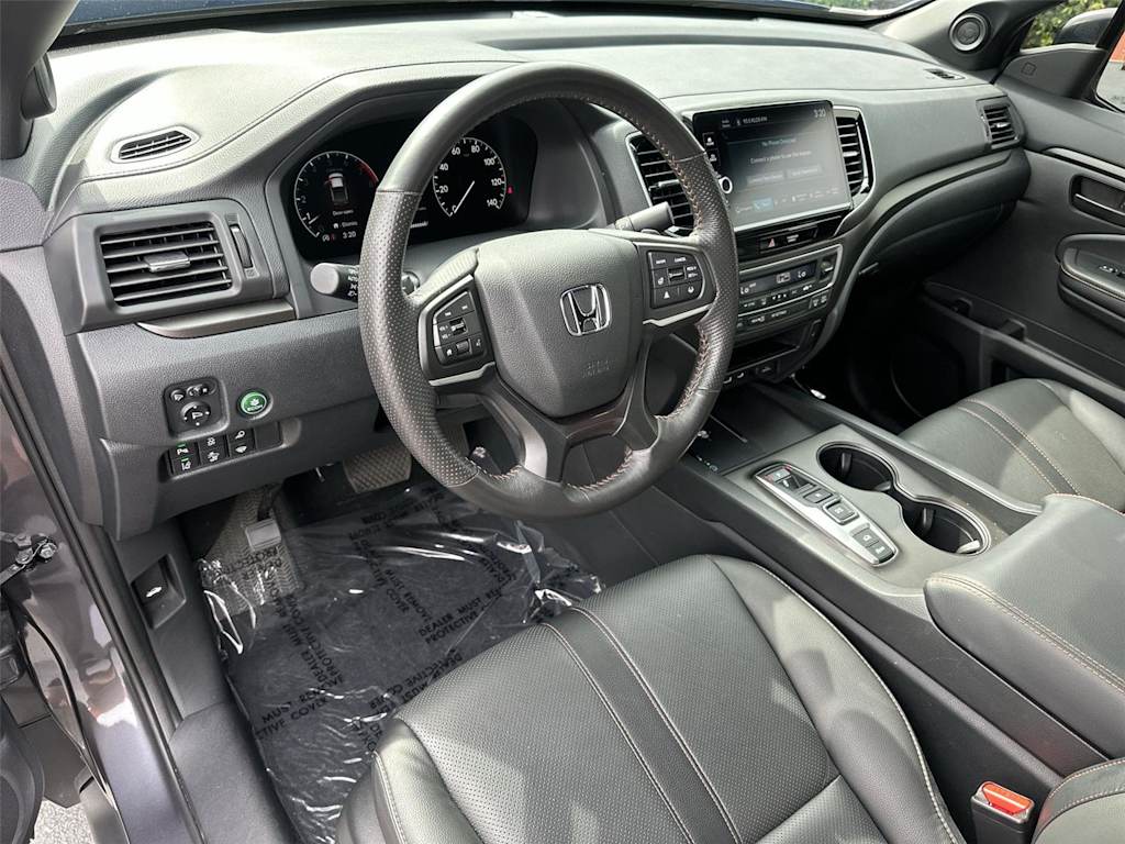 Thumbnail: 2025 Honda Ridgeline - 2