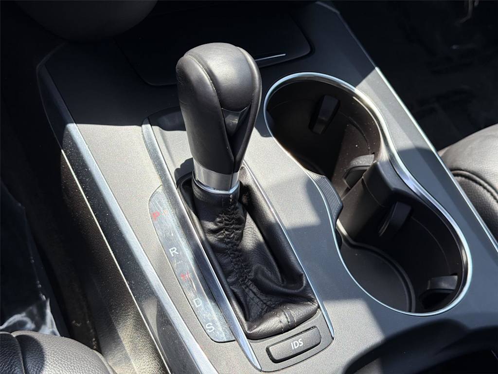 Thumbnail: 2015 Acura MDX - 17