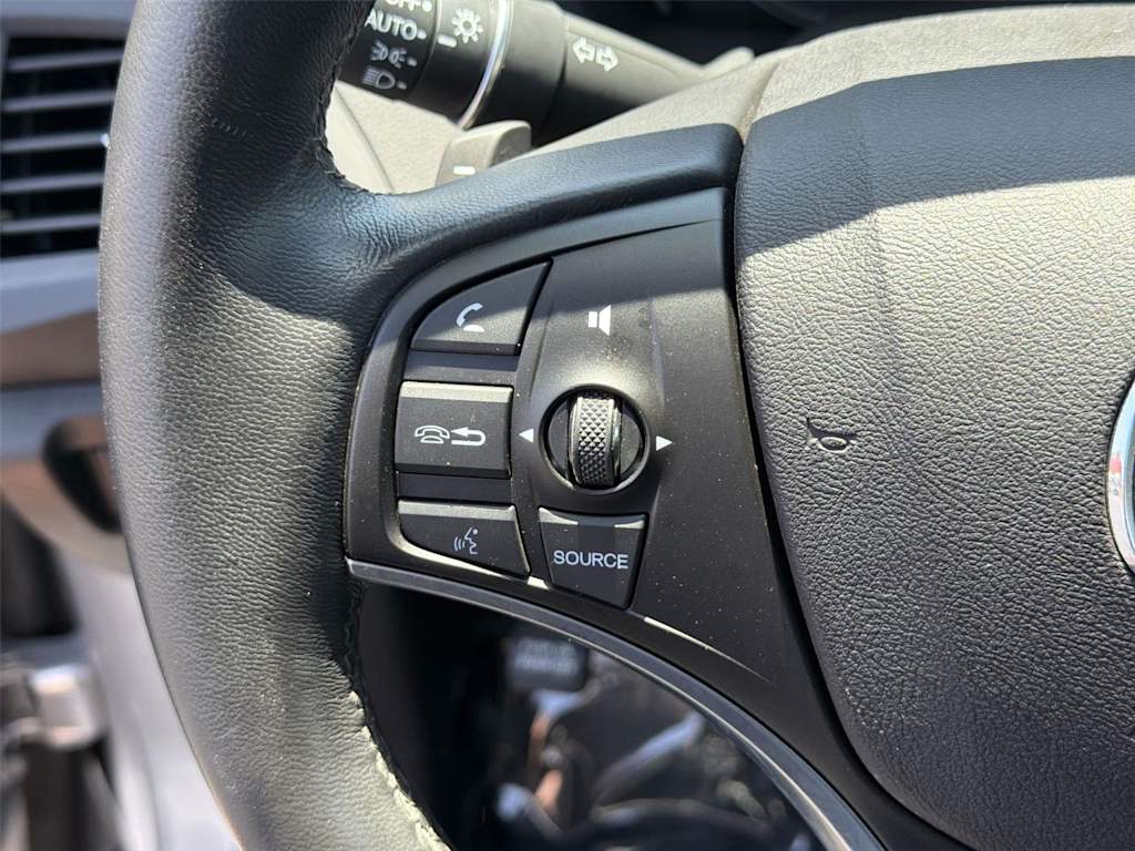 Thumbnail: 2015 Acura MDX - 23