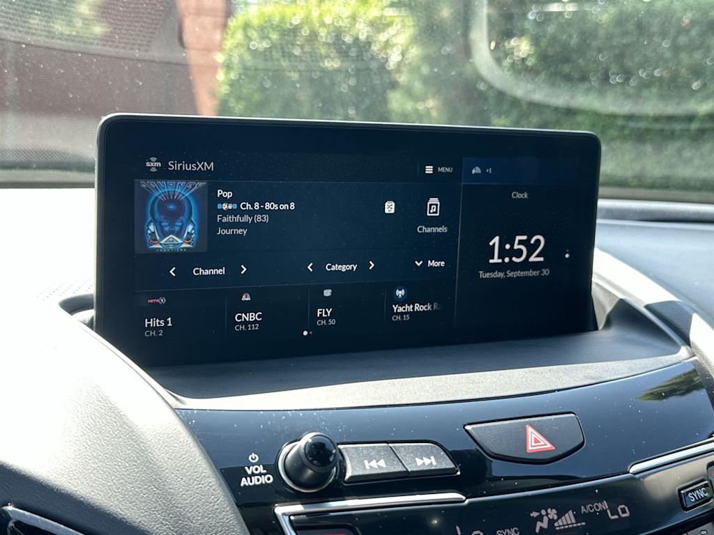 Thumbnail: 2024 Acura RDX - 15