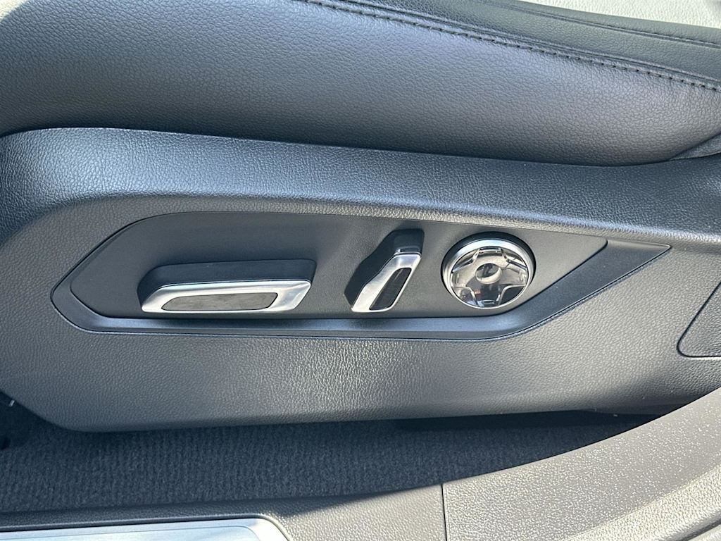 Thumbnail: 2024 Acura RDX - 22