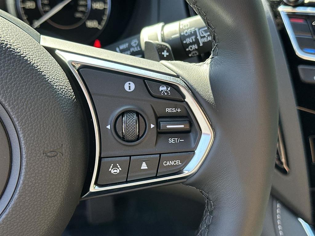 Thumbnail: 2025 Acura RDX - 24