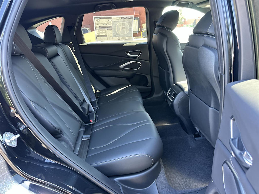 Thumbnail: 2025 Acura RDX - 12