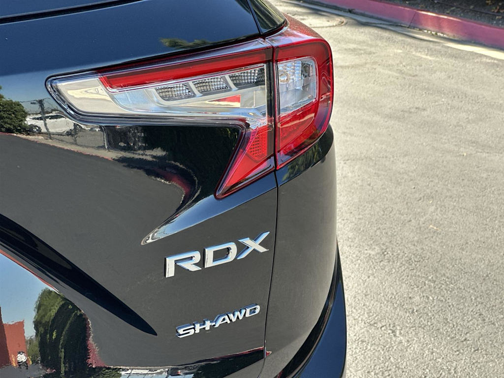 Thumbnail: 2025 Acura RDX - 20