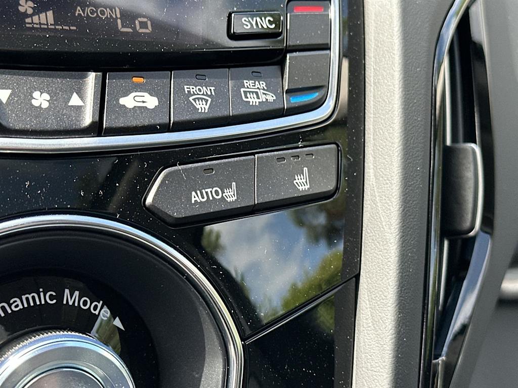 Thumbnail: 2025 Acura RDX - 26