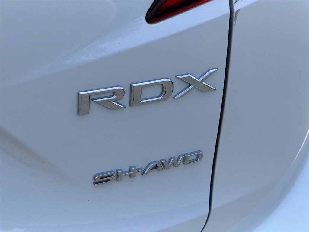 Thumbnail: 2024 Acura RDX - 7