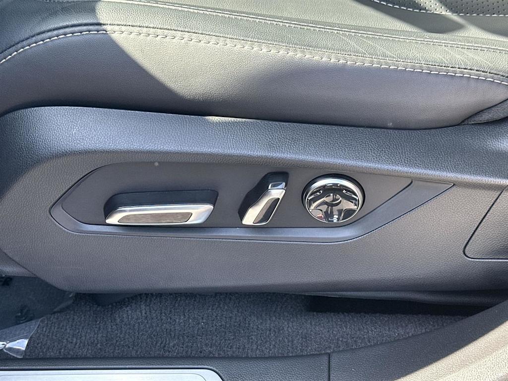 Thumbnail: 2024 Acura RDX - 23