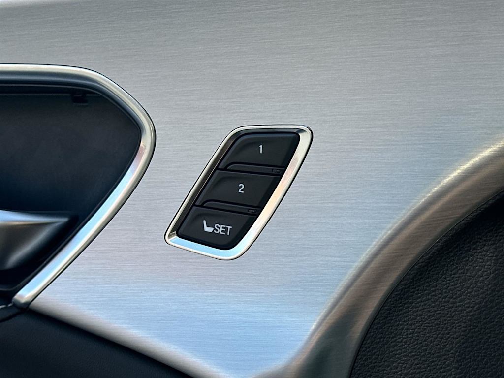 Thumbnail: 2024 Acura RDX - 31