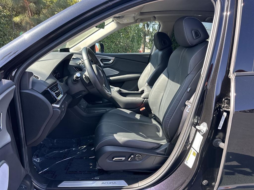 Thumbnail: 2024 Acura RDX - 10