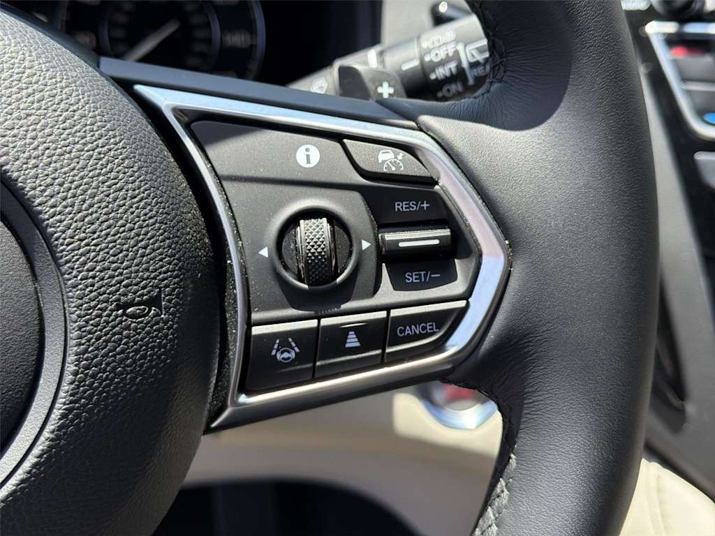 Thumbnail: 2025 Acura RDX - 28