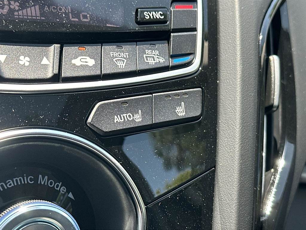 Thumbnail: 2025 Acura RDX - 26