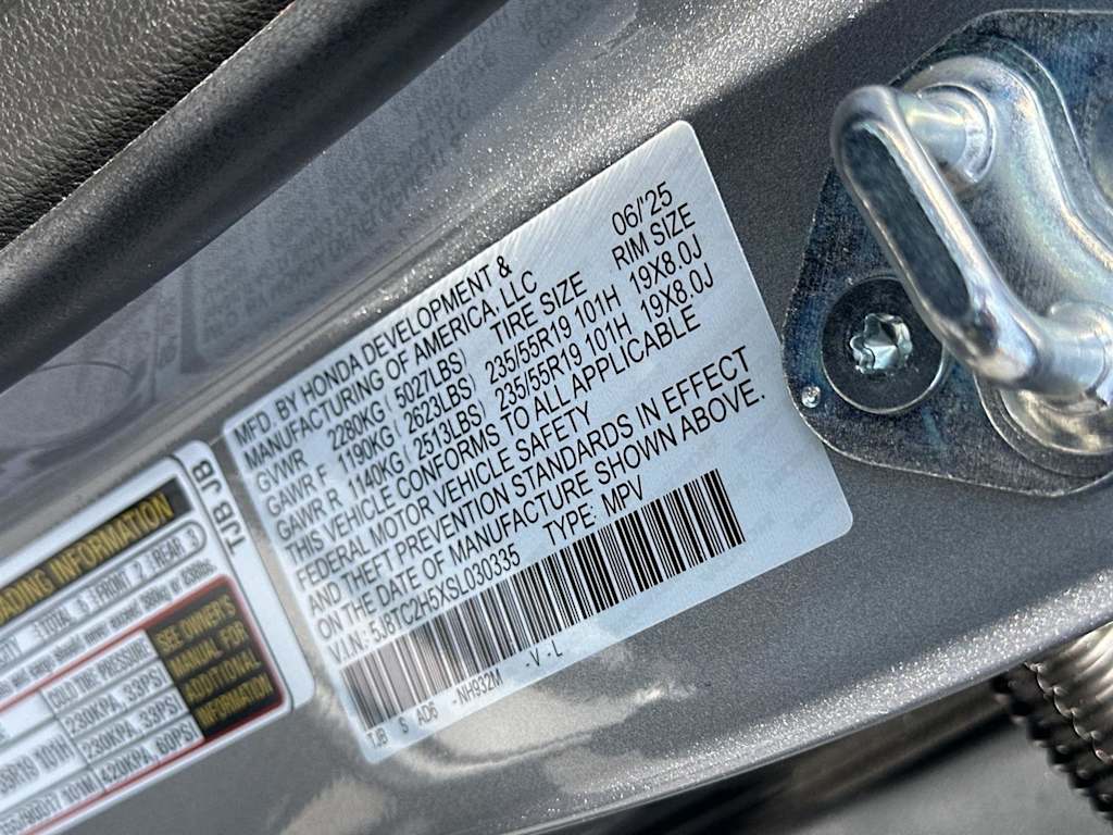 Thumbnail: 2025 Acura RDX - 22