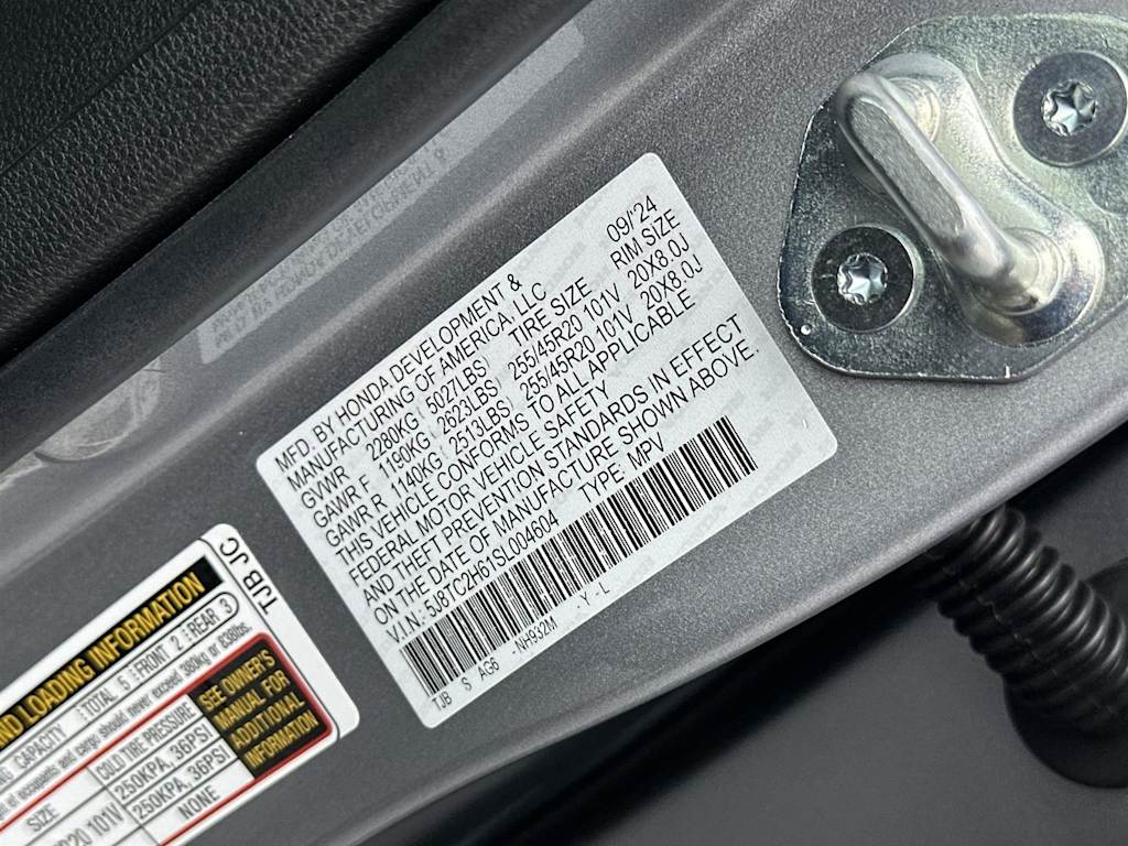 2025 Acura RDX Base 22