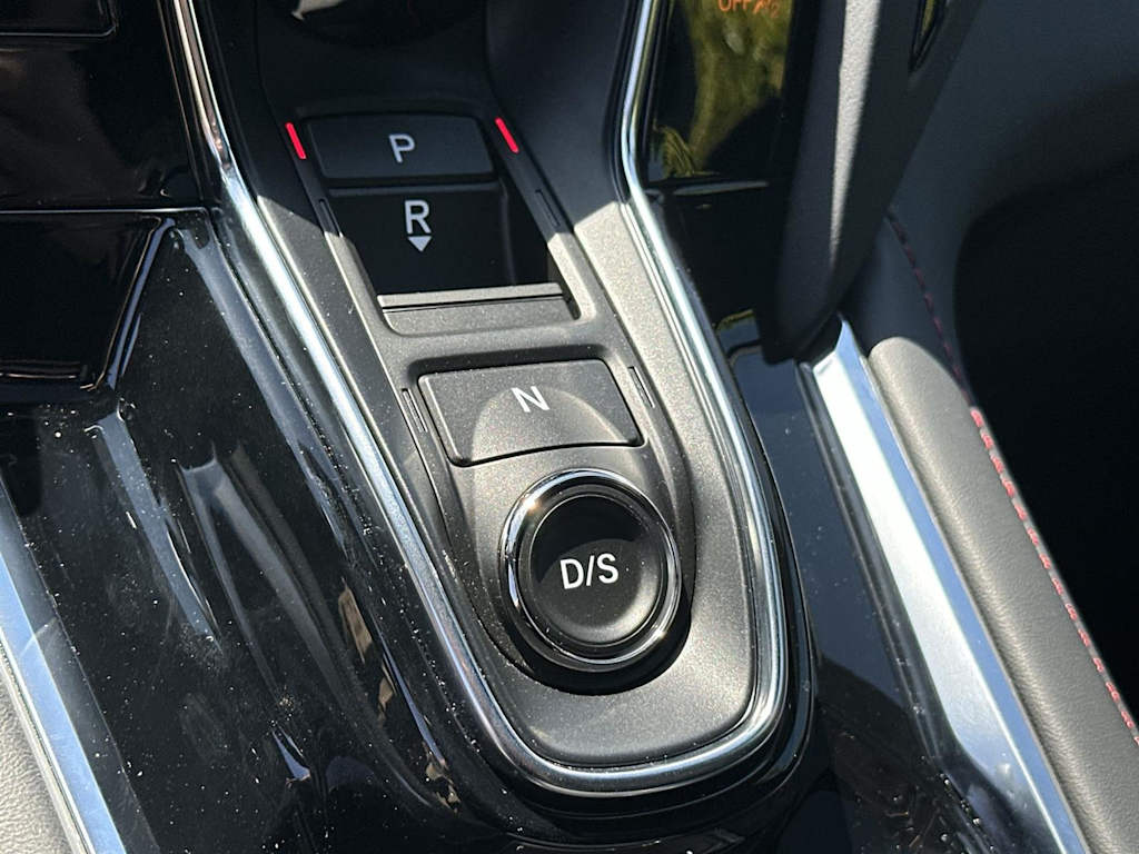 Thumbnail: 2025 Acura RDX - 17