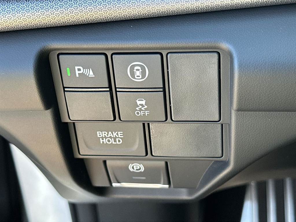 Thumbnail: 2025 Acura RDX - 30