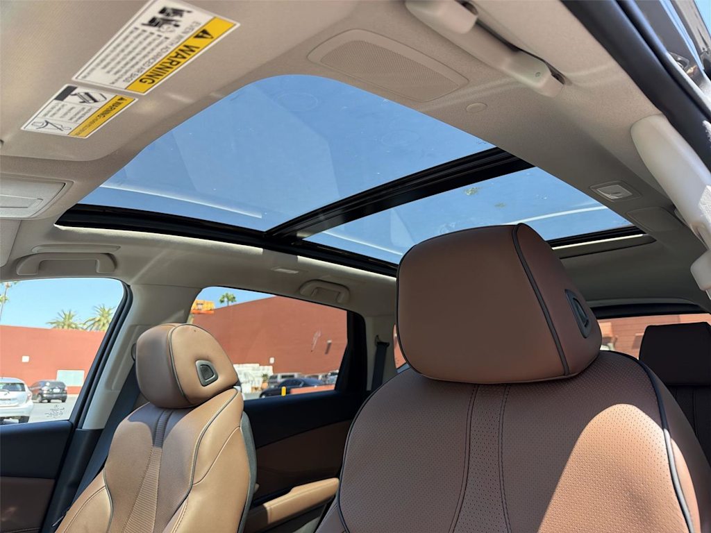 Thumbnail: 2026 Acura RDX - 32