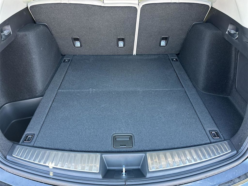 Thumbnail: 2026 Acura RDX - 19