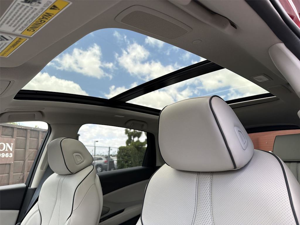Thumbnail: 2026 Acura RDX - 32