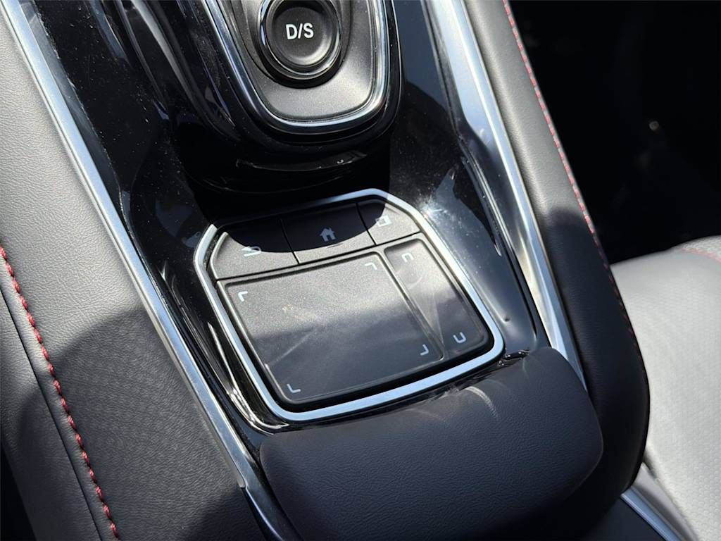 Thumbnail: 2025 Acura RDX - 31