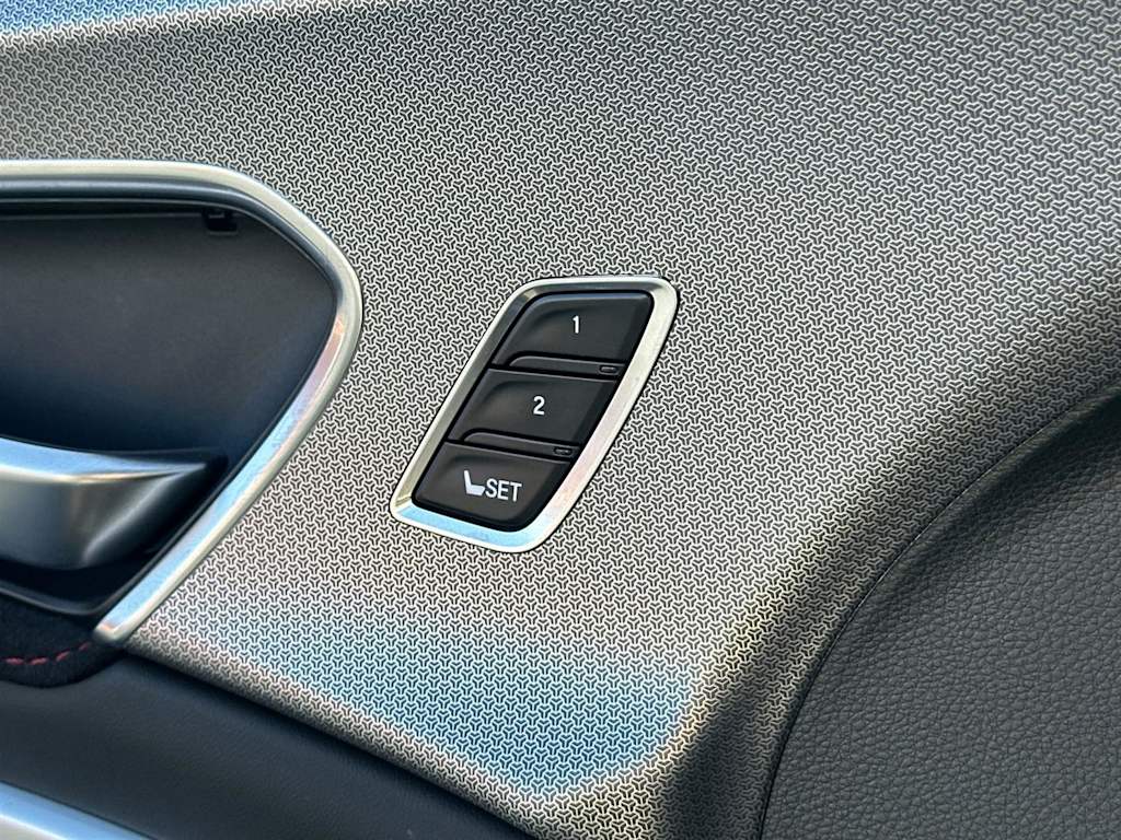 Thumbnail: 2024 Acura RDX - 30